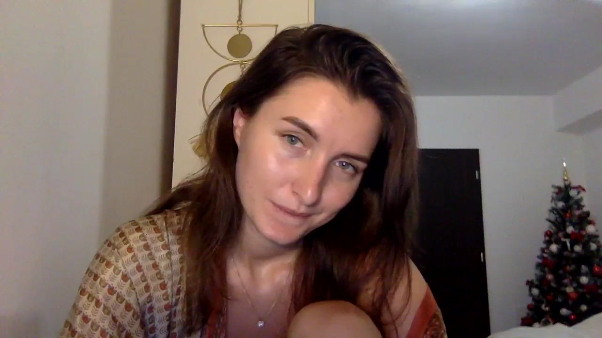 Gallery image thumbnail from EmilyRosier's myfreecams stream on, 12/16/2023, 22:03 image 13 of 20
