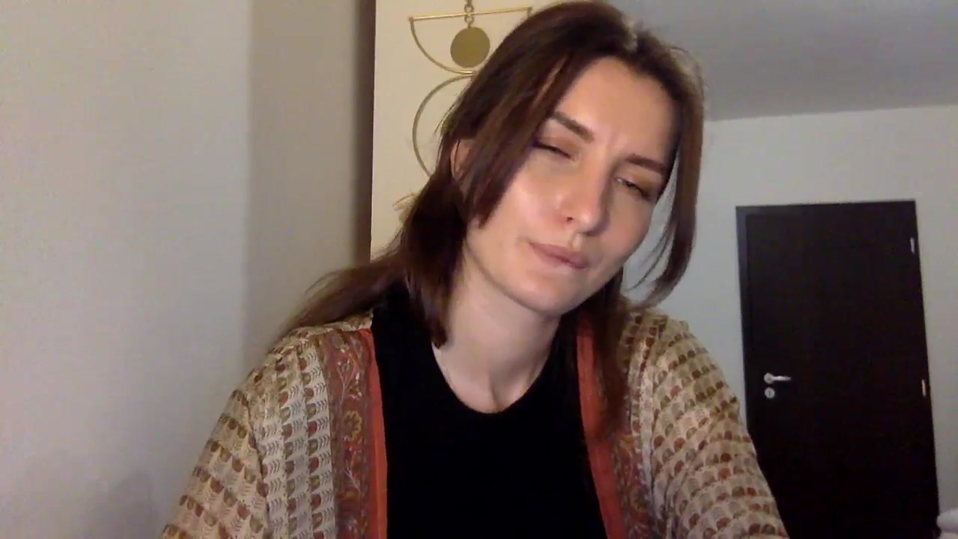 Gallery image thumbnail from EmilyRosier's myfreecams stream on, 12/19/2023, 21:47 image 20 of 20