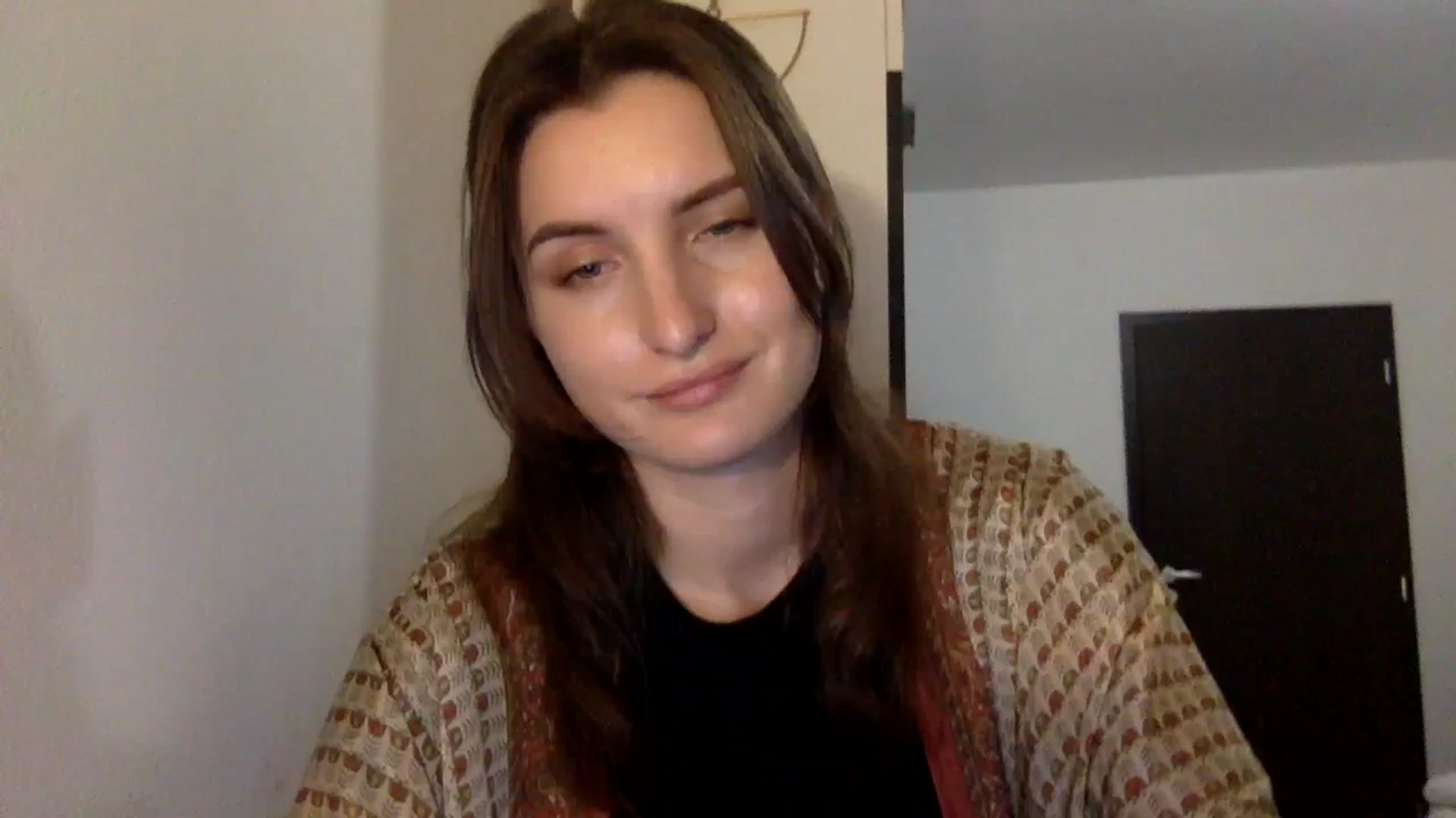 Gallery image thumbnail from EmilyRosier's myfreecams stream on, 12/19/2023, 21:47 image 5 of 20