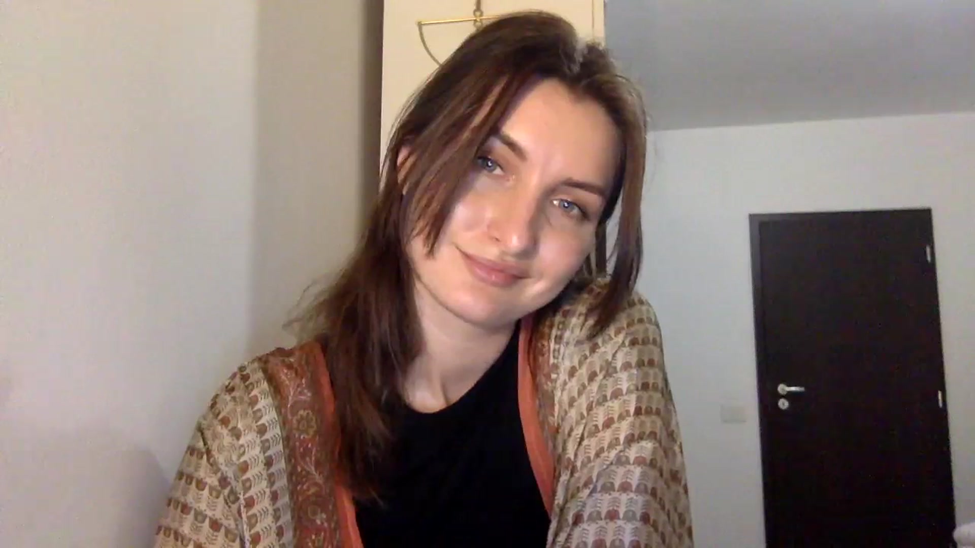 Gallery image thumbnail from EmilyRosier's myfreecams stream on, 12/19/2023, 21:47 image 12 of 20