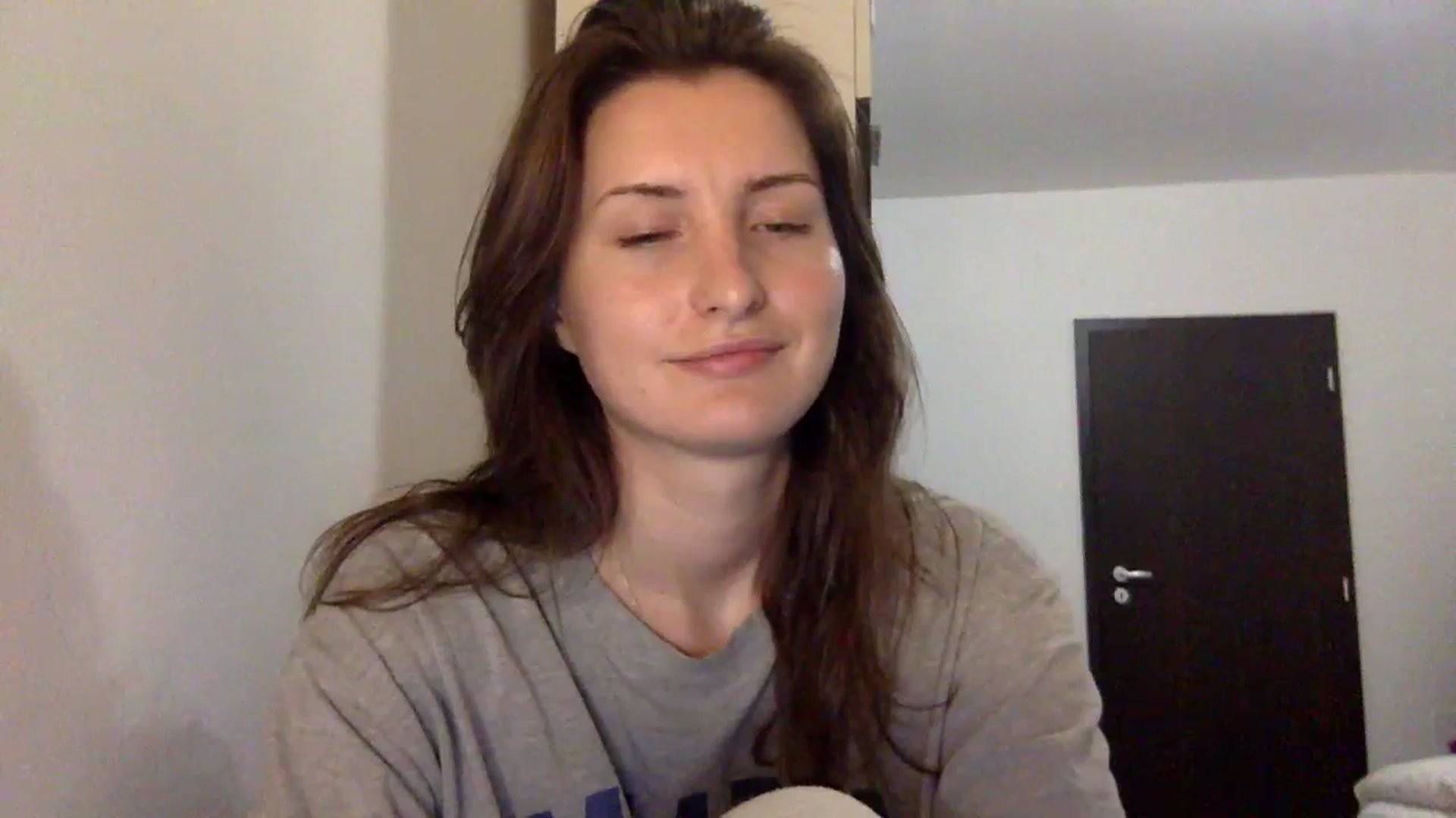 Gallery image thumbnail from EmilyRosier's myfreecams stream on, 12/22/2023, 21:53 image 7 of 20