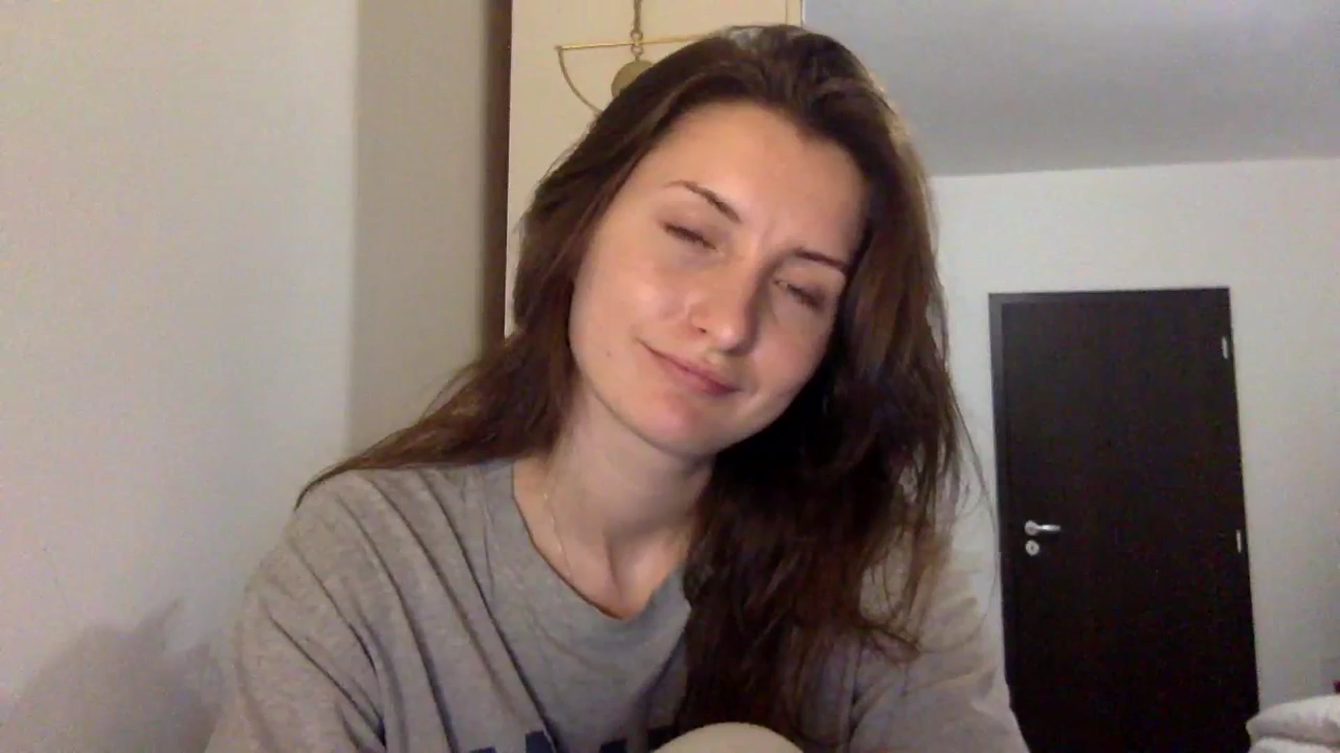 Gallery image thumbnail from EmilyRosier's myfreecams stream on, 12/22/2023, 21:53 image 6 of 20