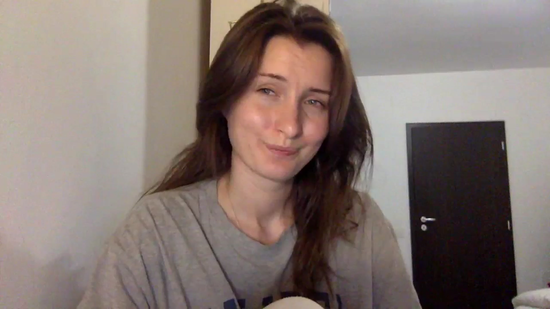 Gallery image thumbnail from EmilyRosier's myfreecams stream on, 12/22/2023, 21:53 image 5 of 20