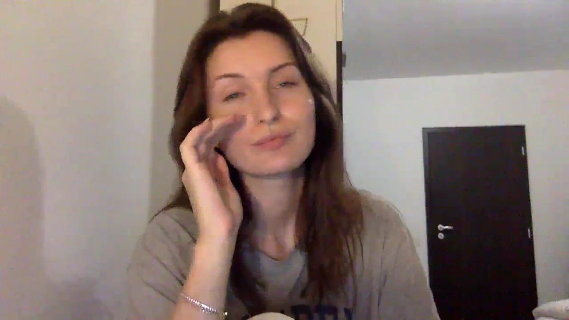 Gallery image thumbnail from EmilyRosier's myfreecams stream on, 12/22/2023, 21:53 image 12 of 20