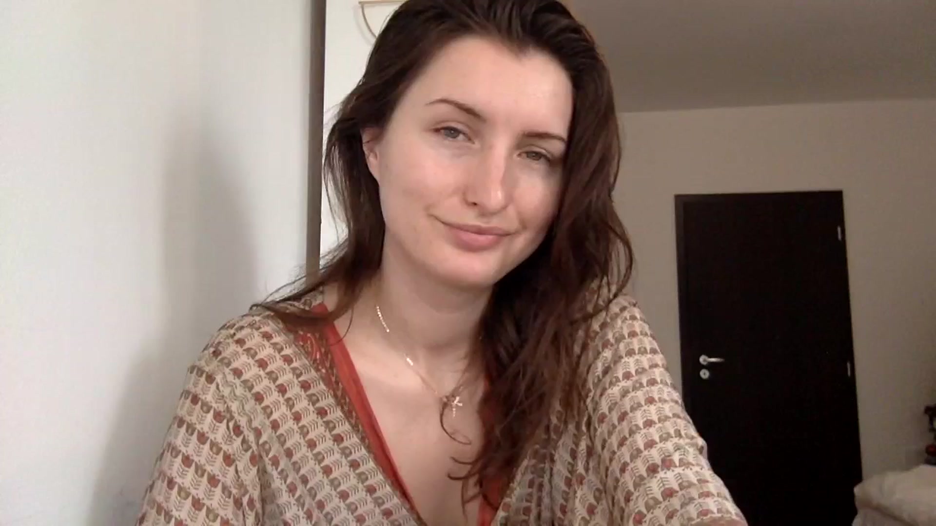 Gallery image thumbnail from EmilyRosier's myfreecams stream on, 01/18/2024, 10:58 image 3 of 20