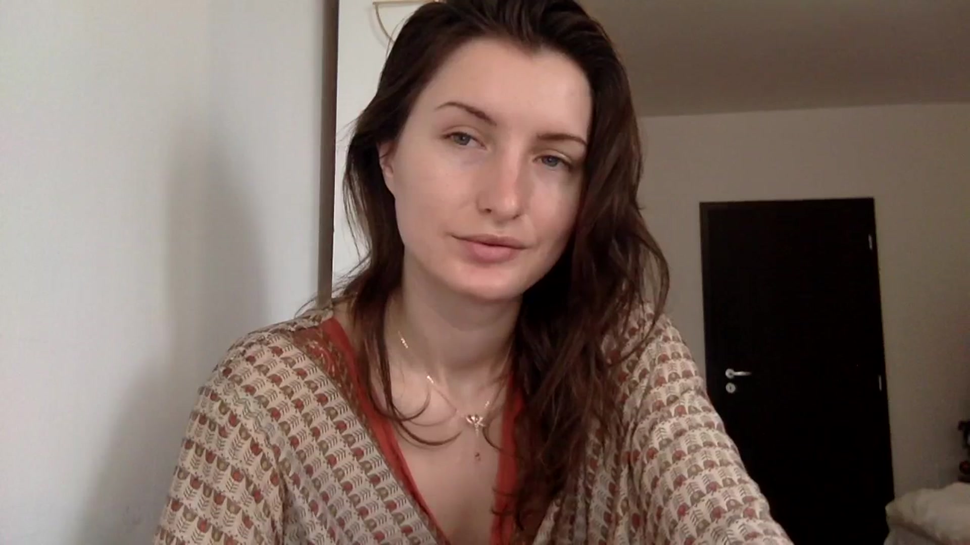 Gallery image thumbnail from EmilyRosier's myfreecams stream on, 01/18/2024, 10:58 image 14 of 20