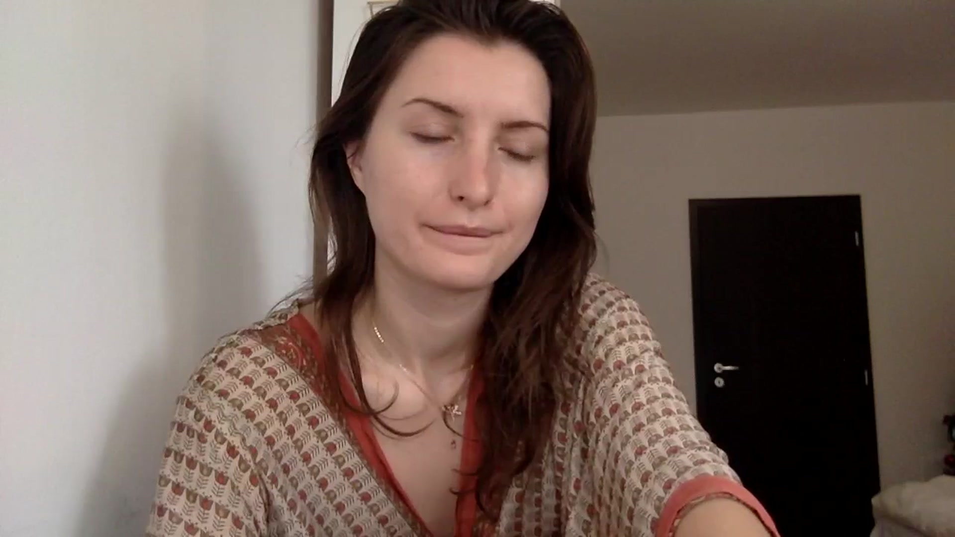 Gallery image thumbnail from EmilyRosier's myfreecams stream on, 01/18/2024, 10:58 image 17 of 20