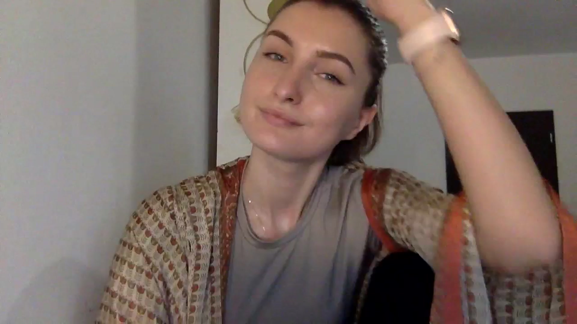 Gallery image thumbnail from EmilyRosier's myfreecams stream on, 01/19/2024, 13:37 image 9 of 20