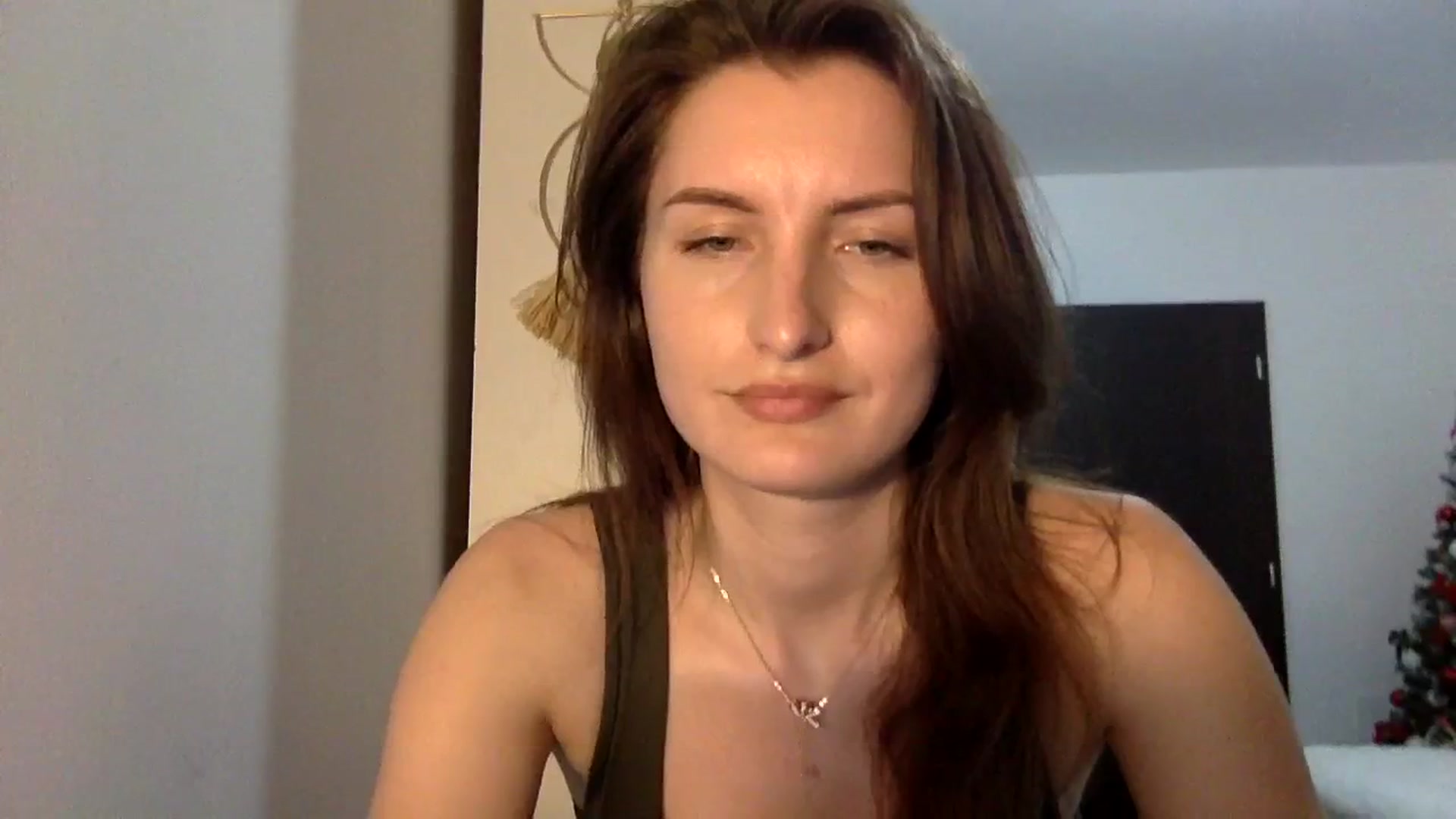 Gallery image thumbnail from EmilyRosier's myfreecams stream on, 03/27/2024, 22:40 image 13 of 20