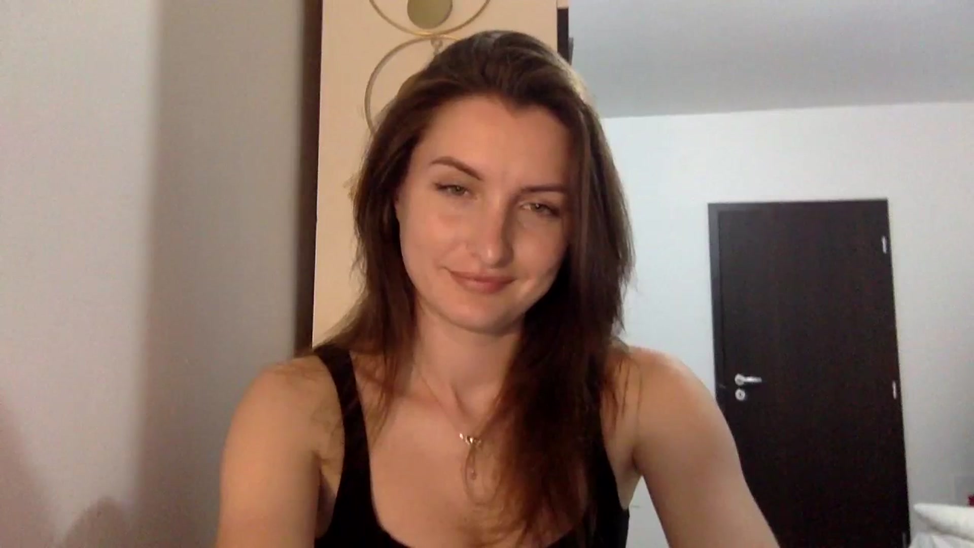 Gallery image thumbnail from EmilyRosier's myfreecams stream on, 03/30/2024, 21:32 image 6 of 20