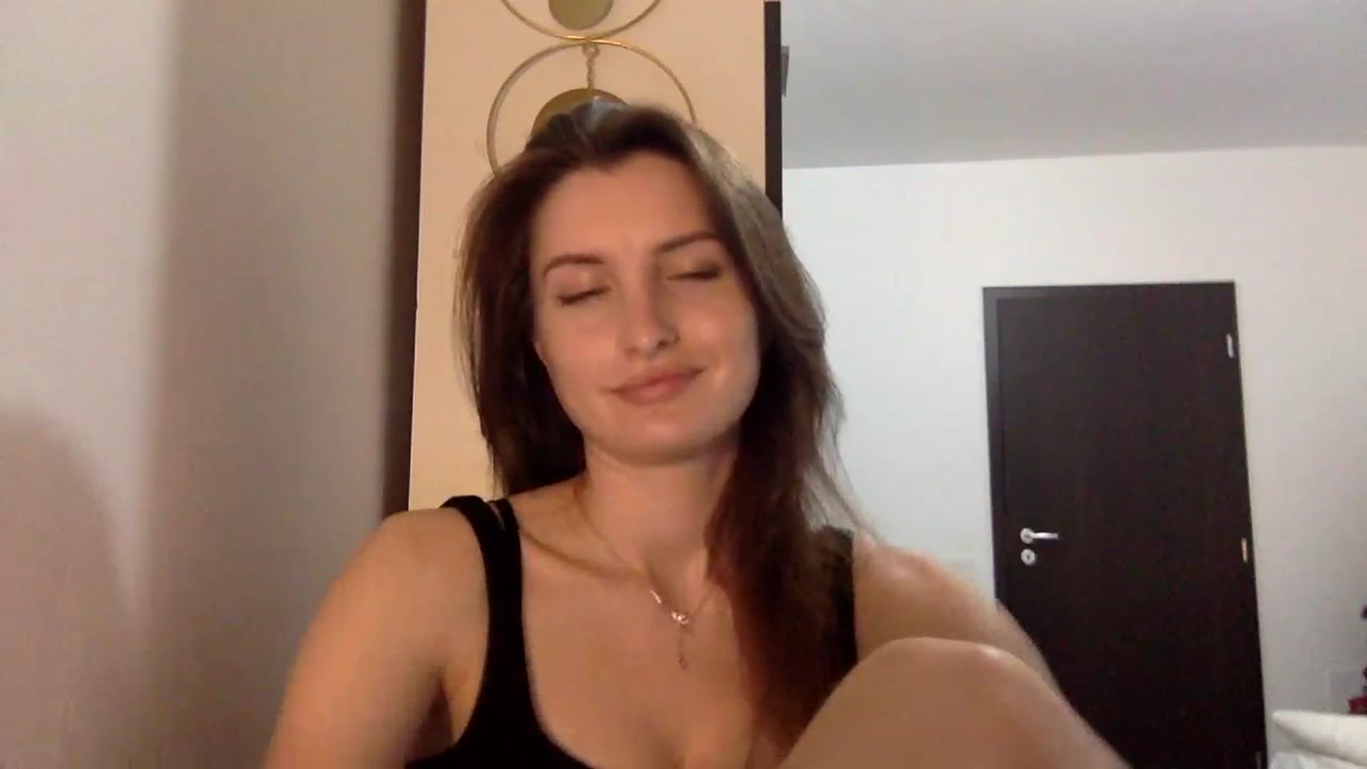 Gallery image thumbnail from EmilyRosier's myfreecams stream on, 03/30/2024, 21:32 image 12 of 20