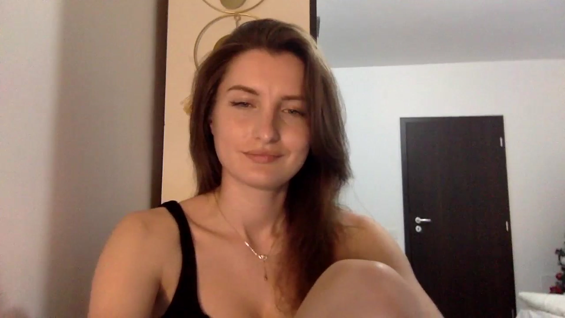 Gallery image thumbnail from EmilyRosier's myfreecams stream on, 03/30/2024, 21:32 image 18 of 20