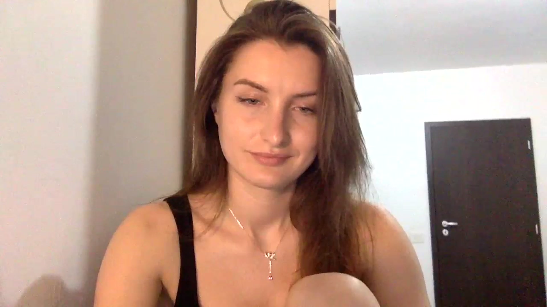 Gallery image thumbnail from EmilyRosier's myfreecams stream on, 03/30/2024, 22:48 image 5 of 20