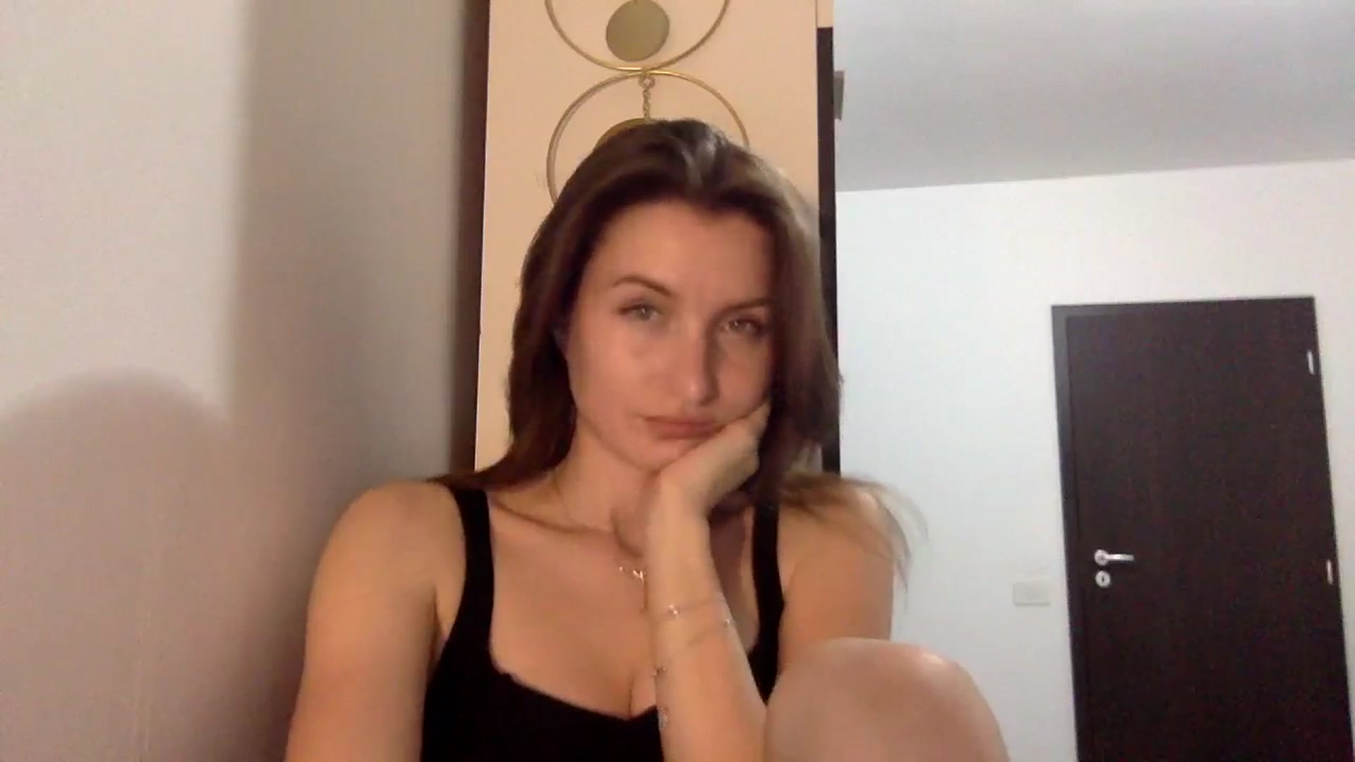 Gallery image thumbnail from EmilyRosier's myfreecams stream on, 03/30/2024, 22:48 image 10 of 20