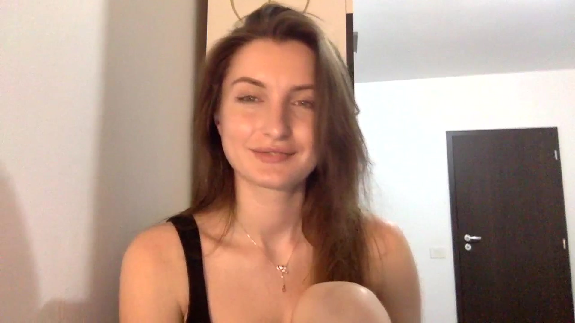 Gallery image thumbnail from EmilyRosier's myfreecams stream on, 03/30/2024, 22:48 image 6 of 20