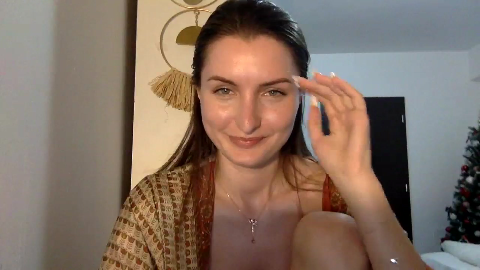 Gallery image thumbnail from EmilyRosier's myfreecams stream on, 03/31/2024, 21:33 image 4 of 20