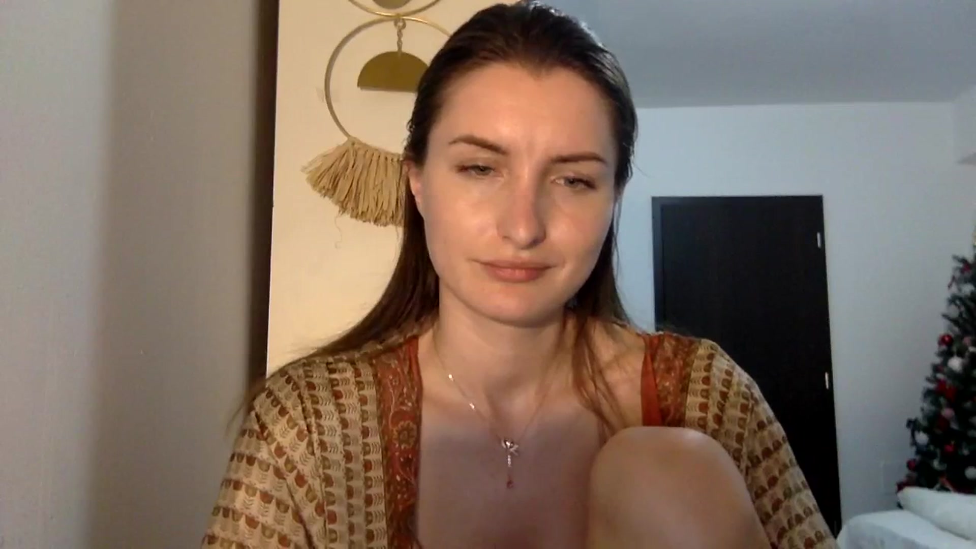 Gallery image thumbnail from EmilyRosier's myfreecams stream on, 03/31/2024, 21:33 image 9 of 20
