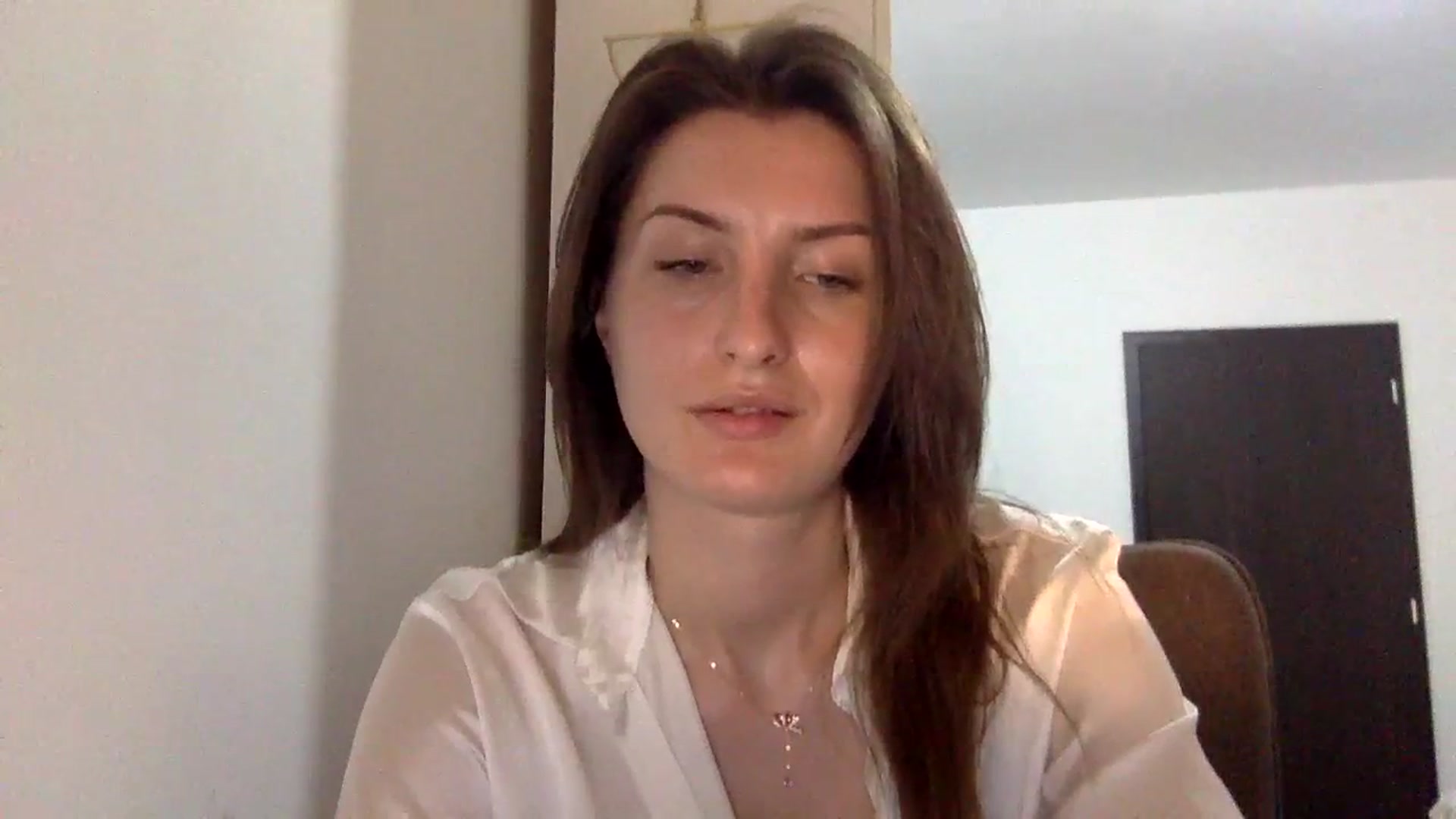 Gallery image thumbnail from EmilyRosier's myfreecams stream on, 04/10/2024, 20:58 image 6 of 20