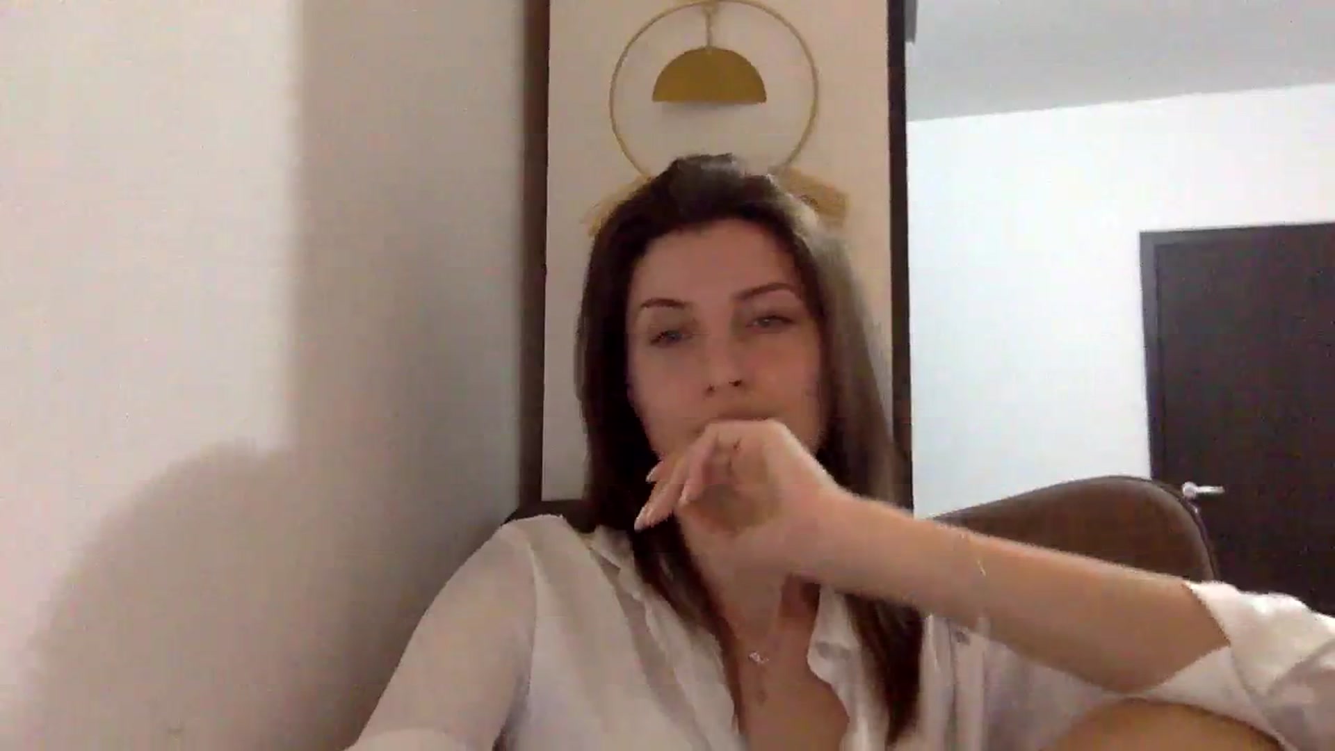 Gallery image thumbnail from EmilyRosier's myfreecams stream on, 04/10/2024, 20:58 image 14 of 20