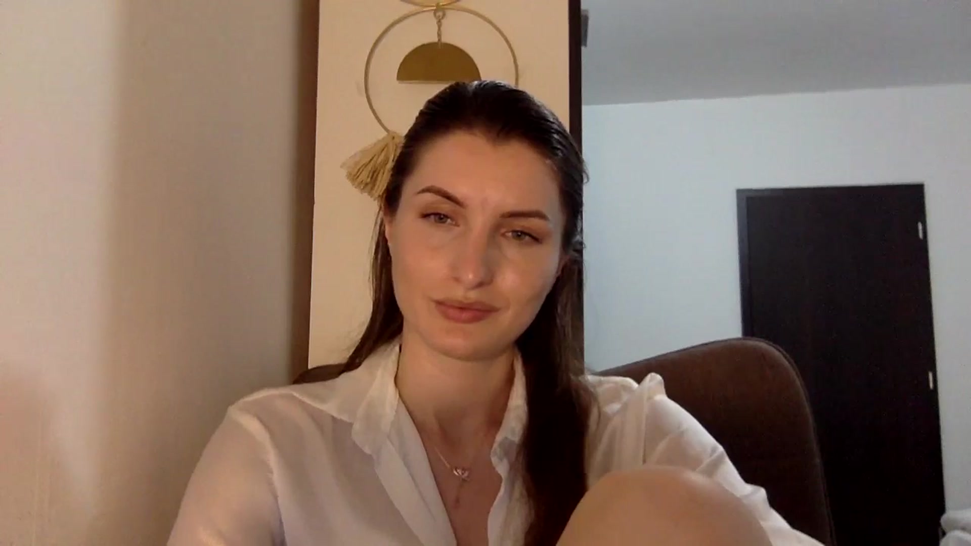 Gallery image thumbnail from EmilyRosier's myfreecams stream on, 04/22/2024, 20:22 image 13 of 20