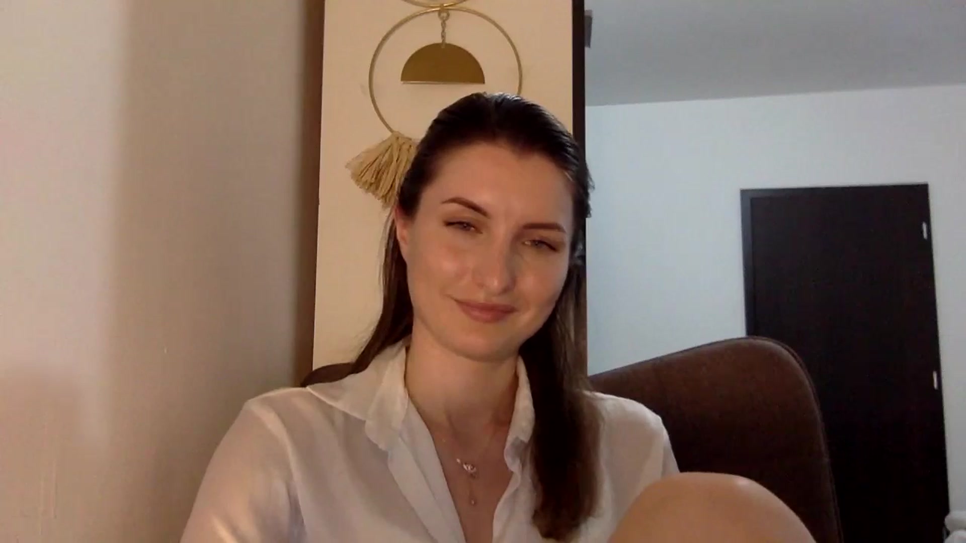 Gallery image thumbnail from EmilyRosier's myfreecams stream on, 04/22/2024, 20:22 image 18 of 20