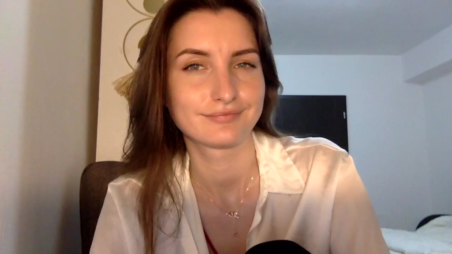 Gallery image thumbnail from EmilyRosier's myfreecams stream on, 04/23/2024, 21:16 image 9 of 20
