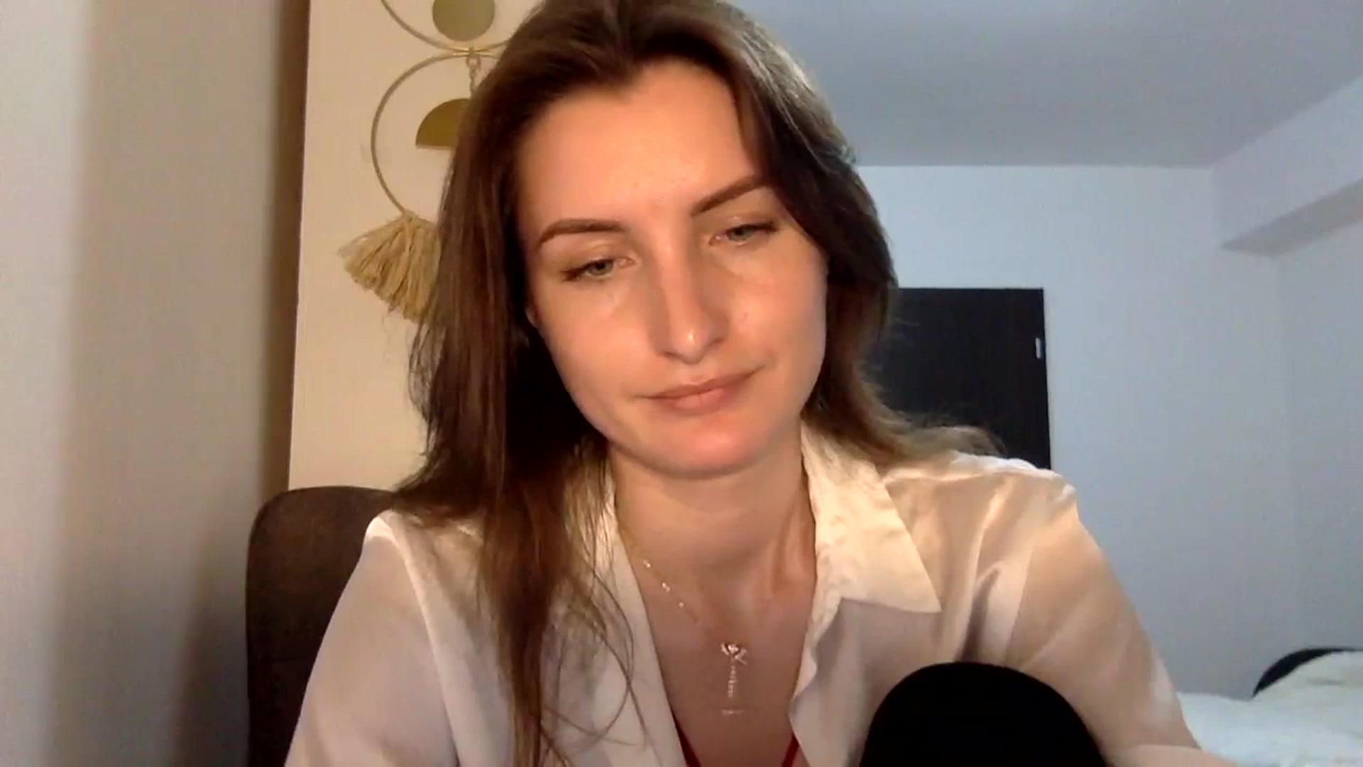 Gallery image thumbnail from EmilyRosier's myfreecams stream on, 04/23/2024, 21:16 image 12 of 20