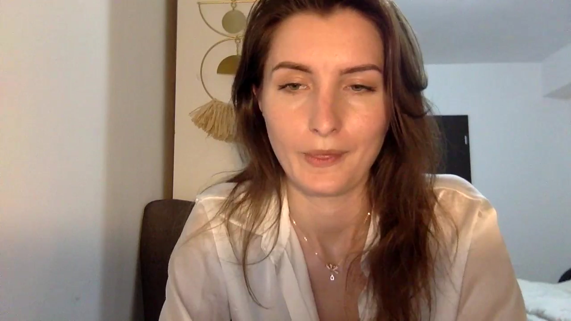 Gallery image thumbnail from EmilyRosier's myfreecams stream on, 04/26/2024, 21:29 image 12 of 20