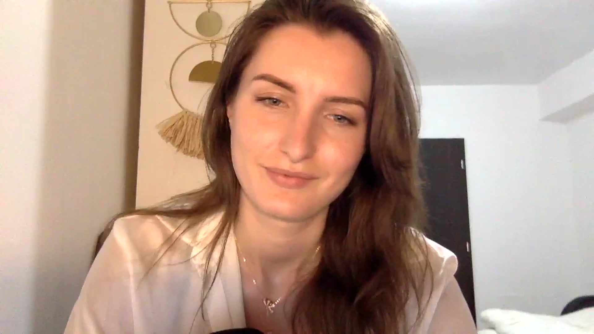 Gallery image thumbnail from EmilyRosier's myfreecams stream on, 04/26/2024, 23:15 image 16 of 20