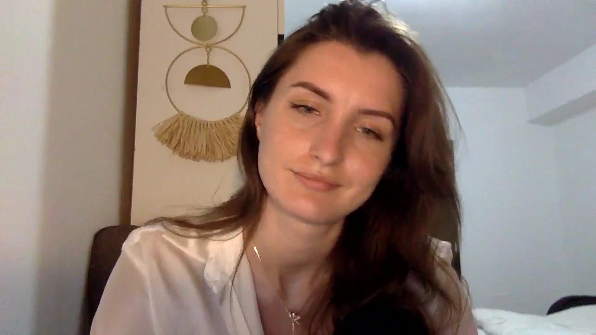 Gallery image thumbnail from EmilyRosier's myfreecams stream on, 04/26/2024, 23:15 image 2 of 20