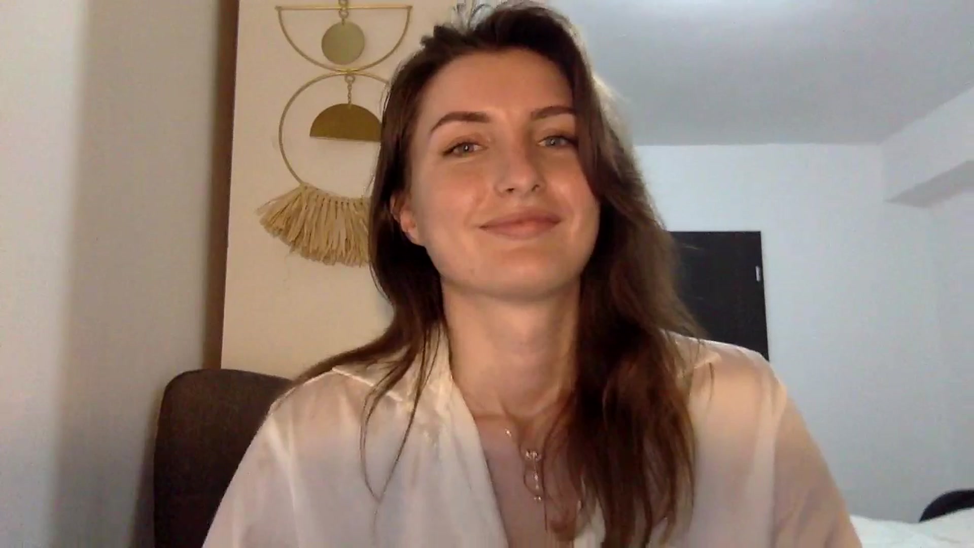 Gallery image thumbnail from EmilyRosier's myfreecams stream on, 04/26/2024, 23:15 image 11 of 20