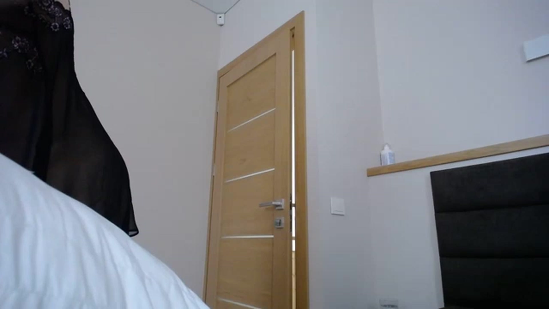 Gallery image thumbnail from EmilyTease's myfreecams stream on, 02/07/2023, 08:38 image 4 of 20