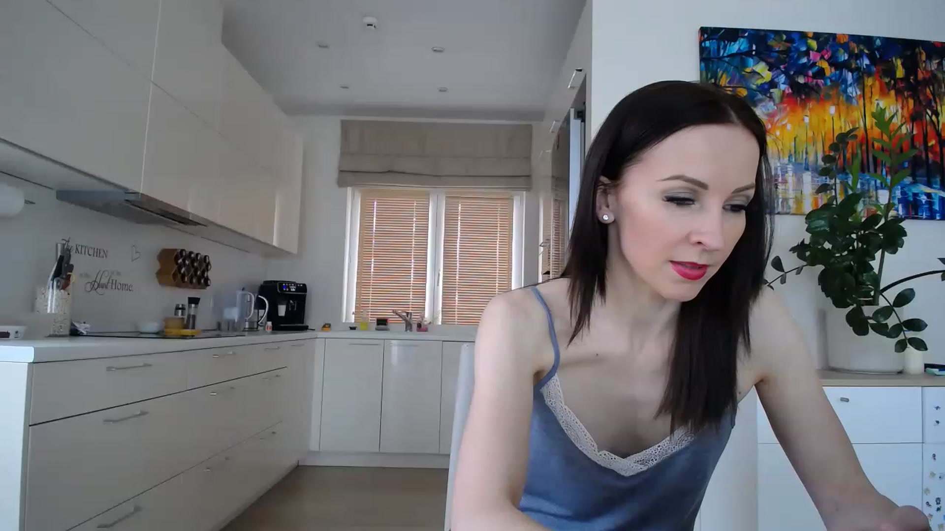 Gallery image thumbnail from EmilyTease's myfreecams stream on, 02/10/2023, 12:08 image 18 of 20