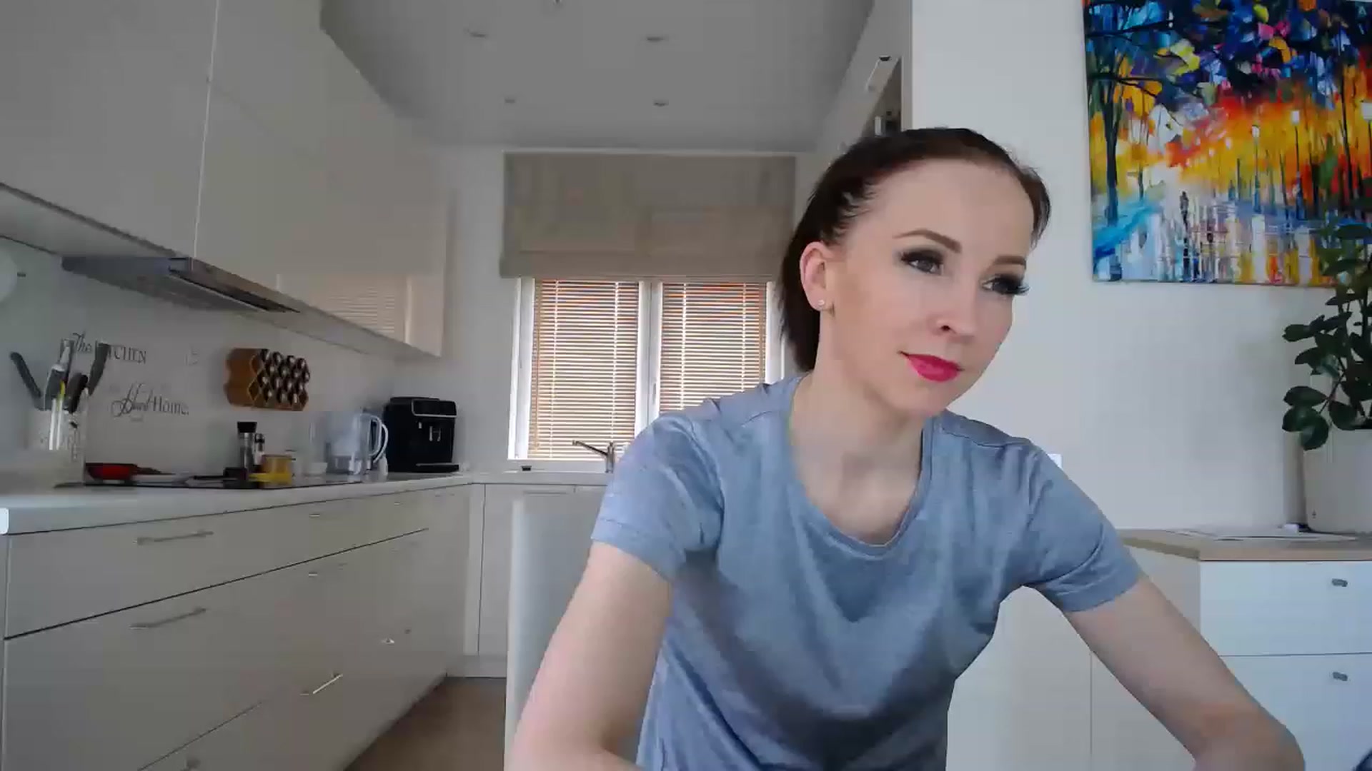 Gallery image thumbnail from EmilyTease's myfreecams stream on, 02/22/2023, 12:48 image 7 of 20