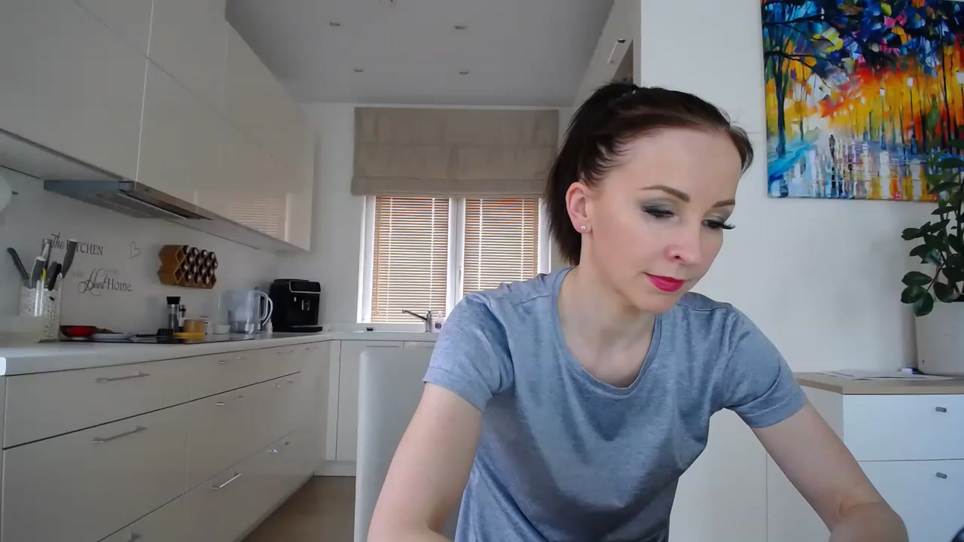 Gallery image thumbnail from EmilyTease's myfreecams stream on, 02/22/2023, 12:48 image 2 of 20
