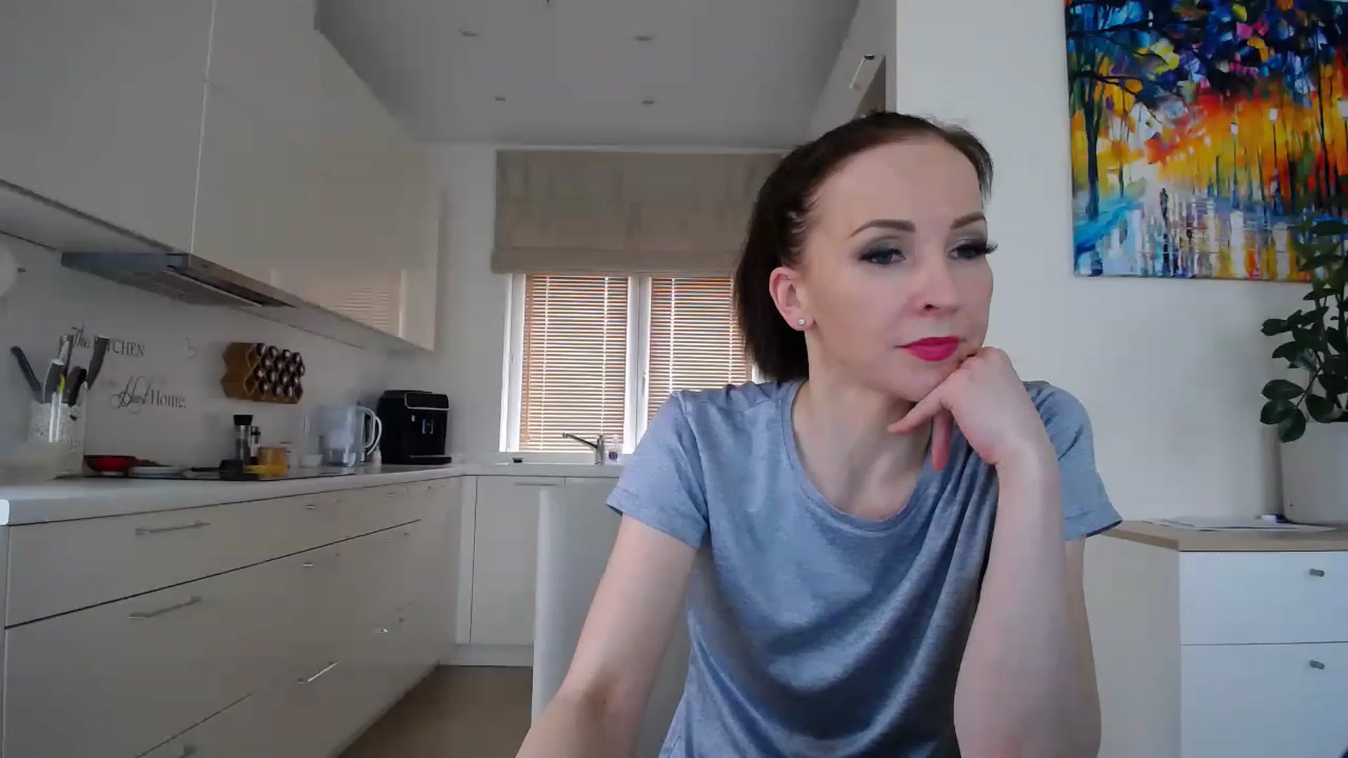 Gallery image thumbnail from EmilyTease's myfreecams stream on, 02/22/2023, 12:48 image 17 of 20
