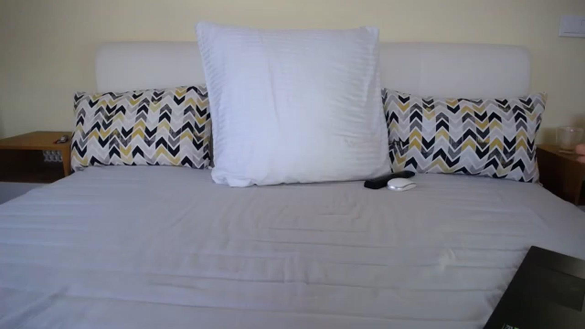 Gallery image thumbnail from EmilyTease's myfreecams stream on, 02/27/2023, 11:15 image 18 of 20