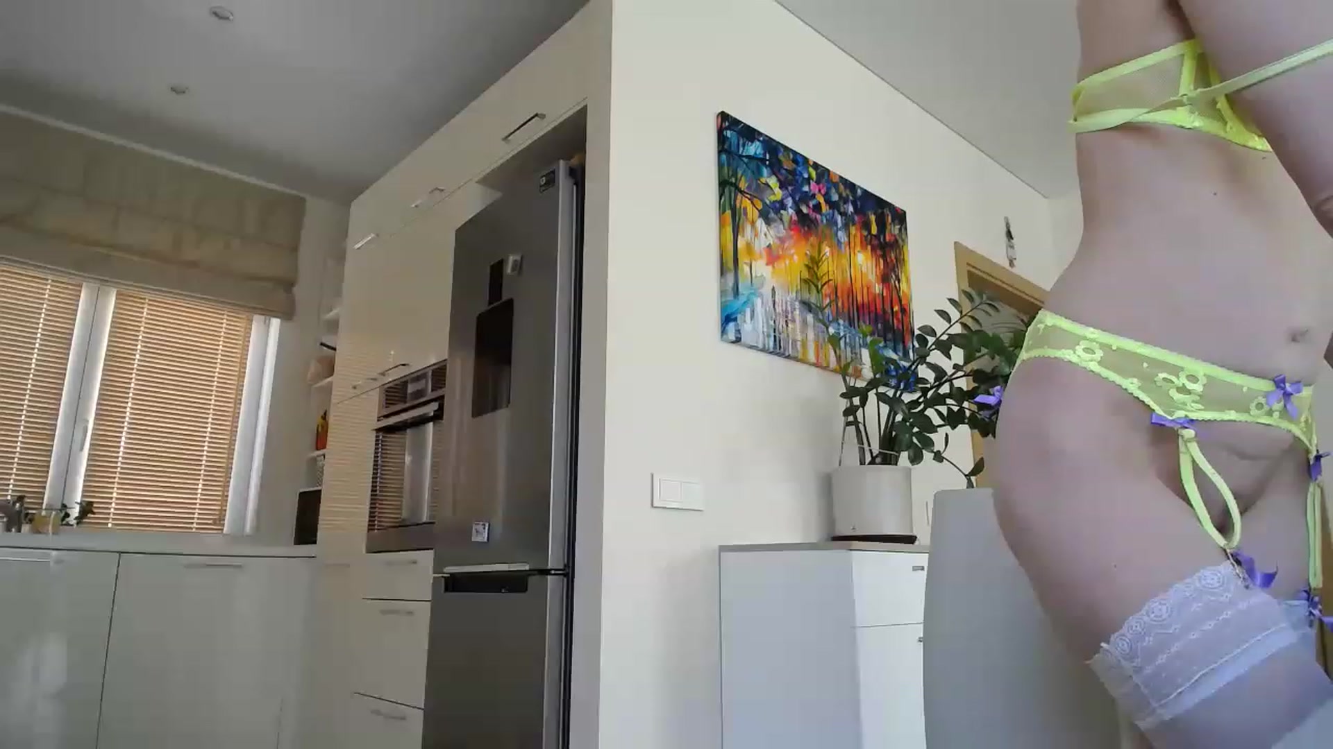 Gallery image thumbnail from EmilyTease's myfreecams stream on, 03/09/2023, 12:13 image 8 of 20