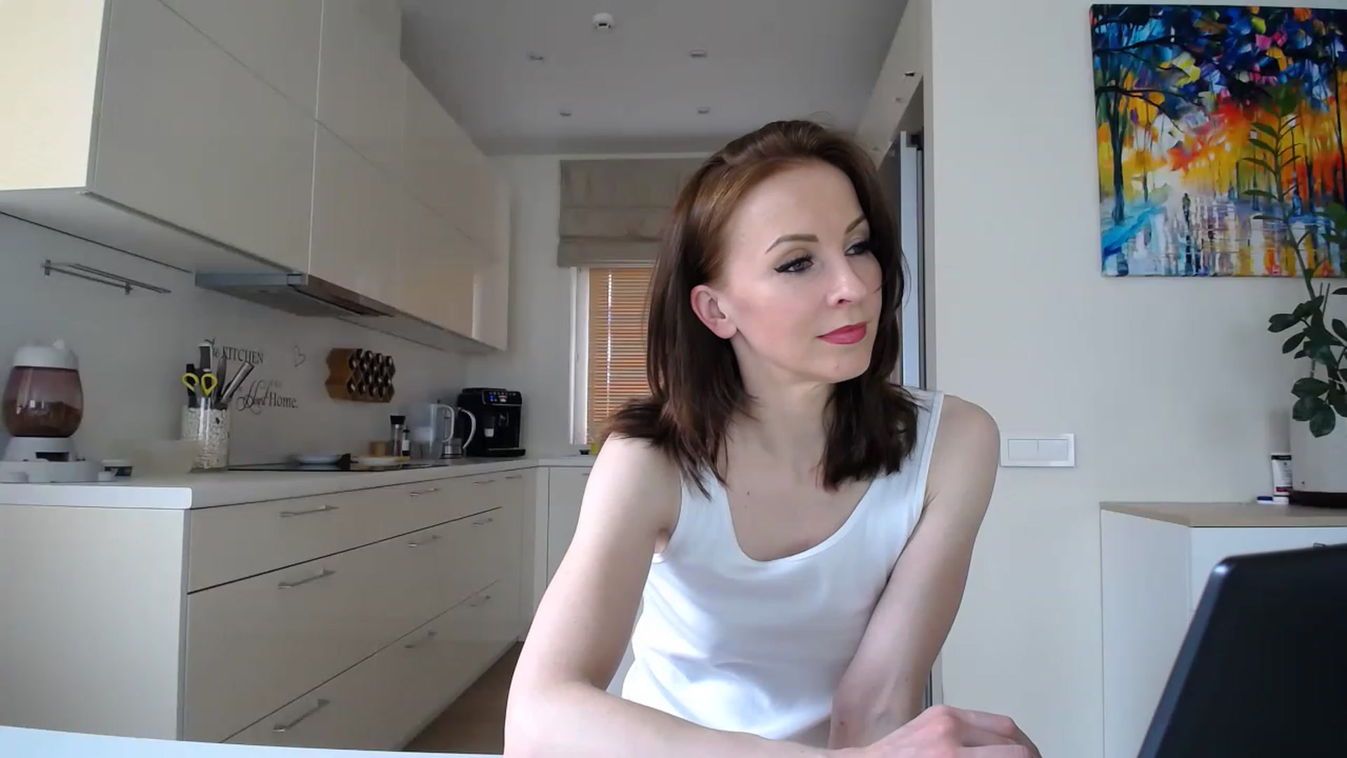 Gallery image thumbnail from EmilyTease's myfreecams stream on, 04/06/2023, 11:42 image 19 of 20