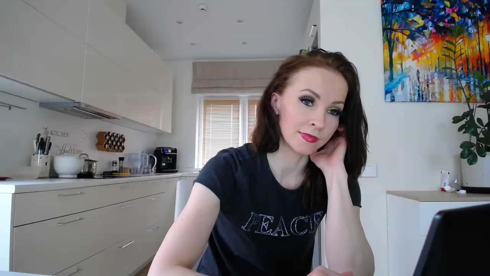 Gallery image thumbnail from EmilyTease's myfreecams stream on, 04/13/2023, 12:04 image 13 of 20