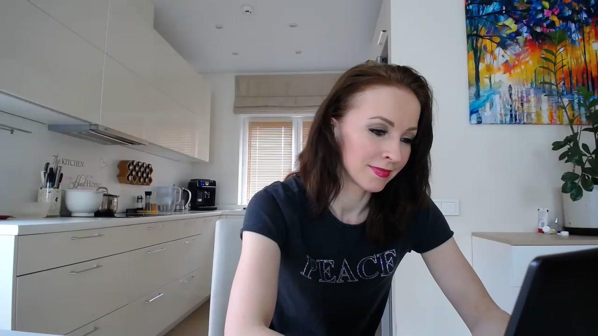 Gallery image thumbnail from EmilyTease's myfreecams stream on, 04/13/2023, 12:04 image 6 of 20