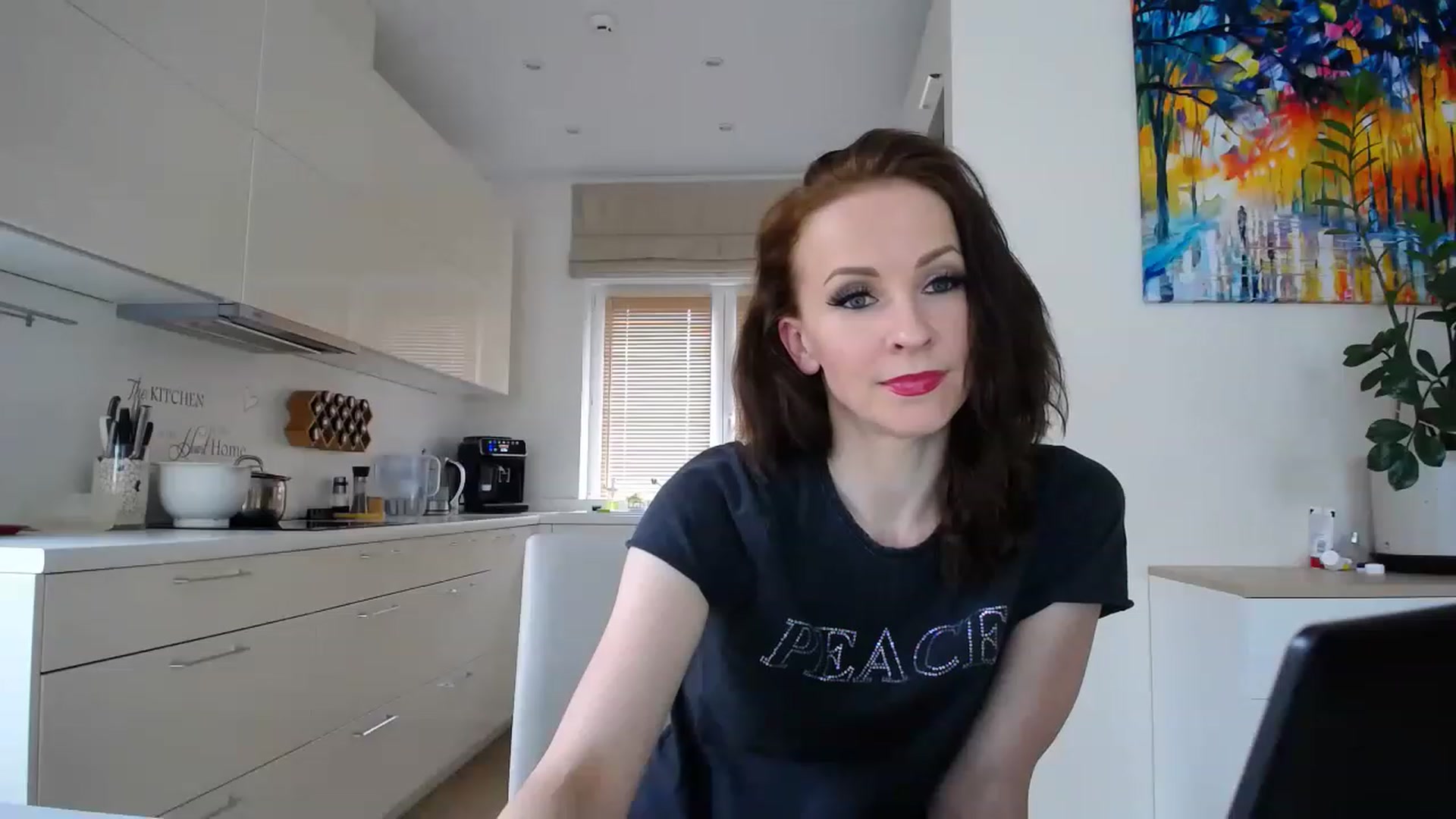 Gallery image thumbnail from EmilyTease's myfreecams stream on, 04/13/2023, 12:04 image 11 of 20
