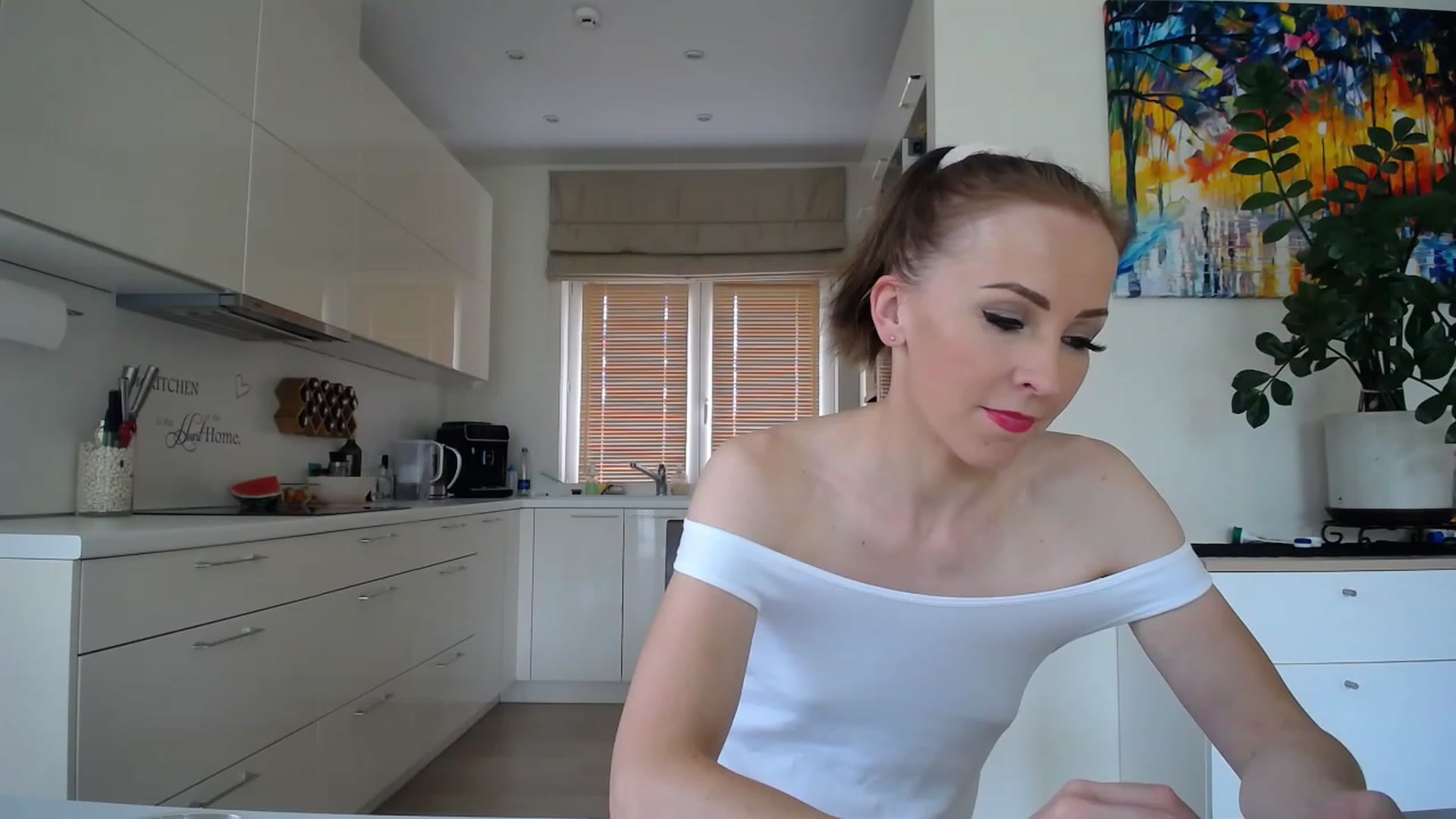 Gallery image thumbnail from EmilyTease's myfreecams stream on, 07/21/2023, 10:49 image 18 of 20