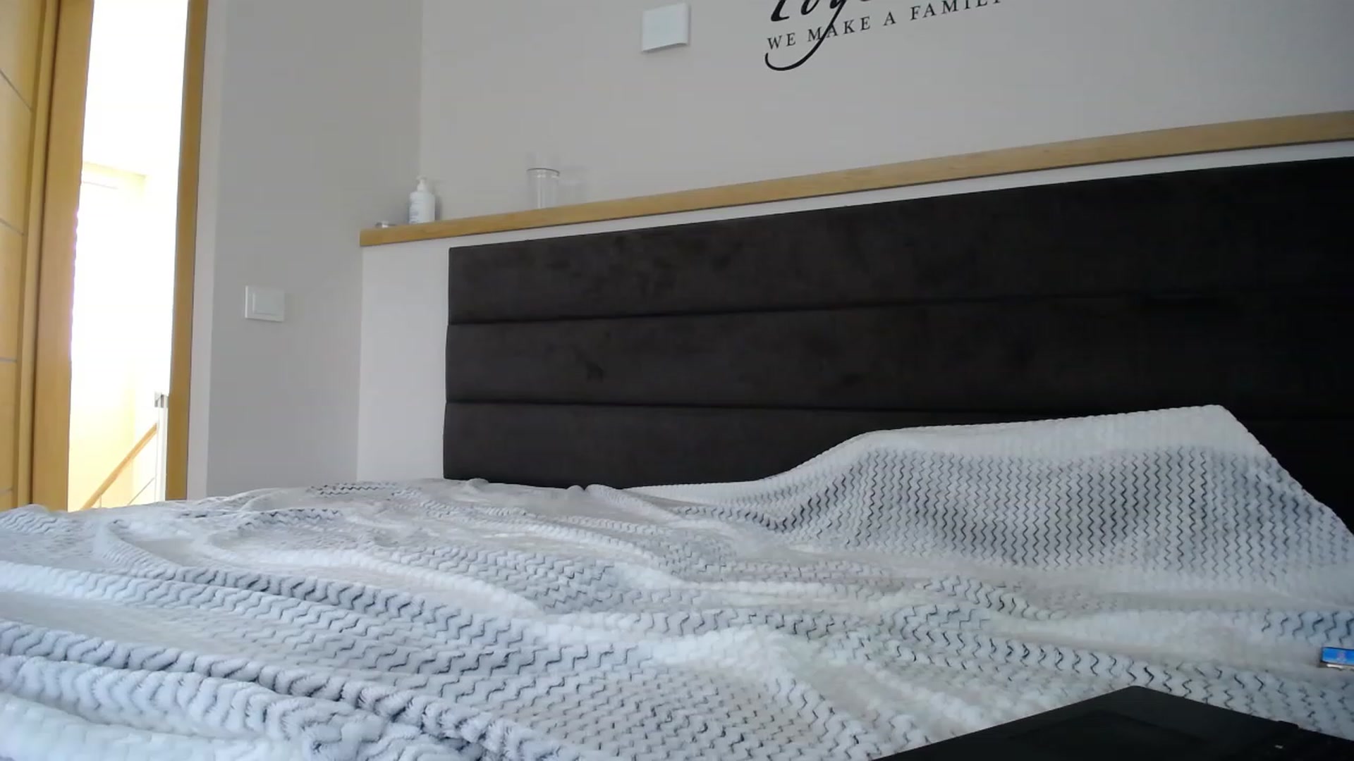 Gallery image thumbnail from EmilyTease's myfreecams stream on, 08/11/2023, 12:40 image 7 of 20