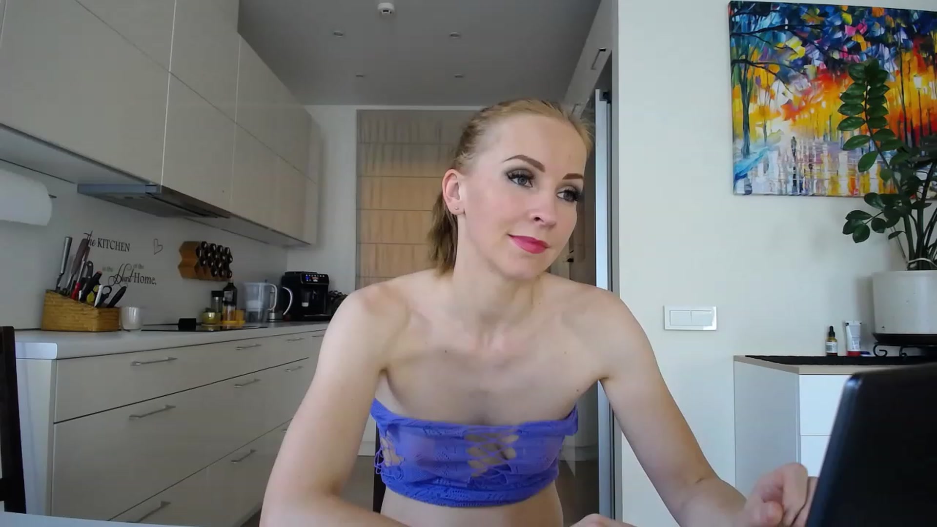 Gallery image thumbnail from EmilyTease's myfreecams stream on, 08/16/2023, 11:03 image 19 of 20