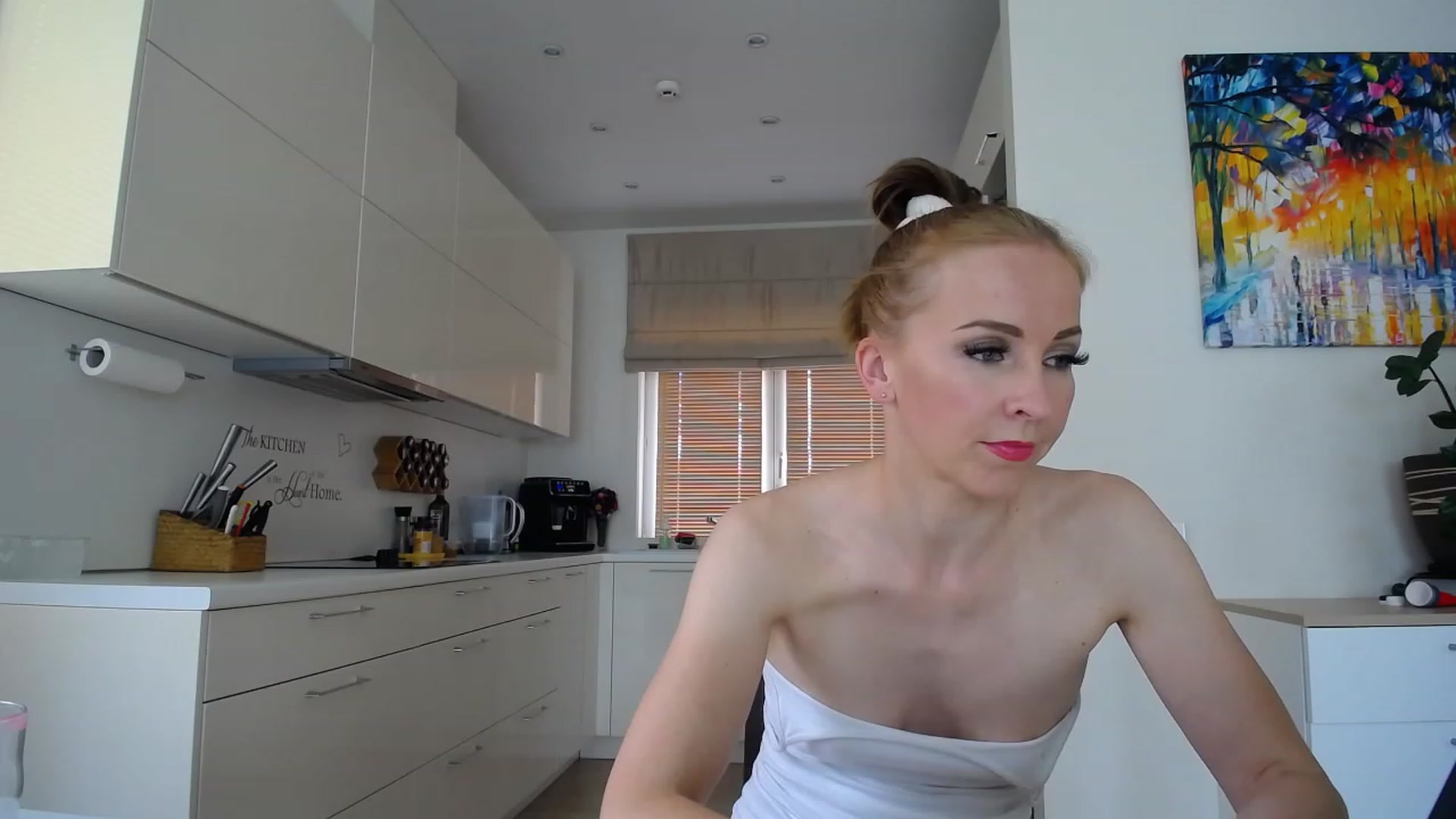 Gallery image thumbnail from EmilyTease's myfreecams stream on, 08/22/2023, 11:36 image 11 of 20