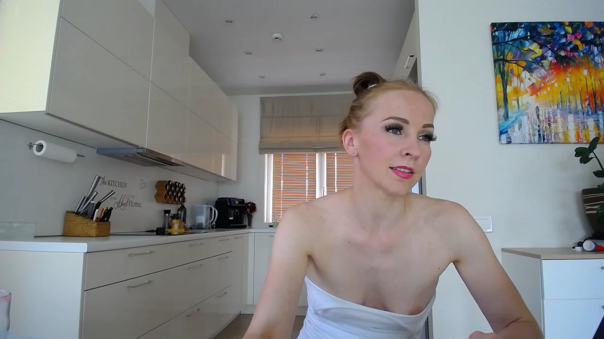 Gallery image thumbnail from EmilyTease's myfreecams stream on, 08/22/2023, 11:36 image 14 of 20