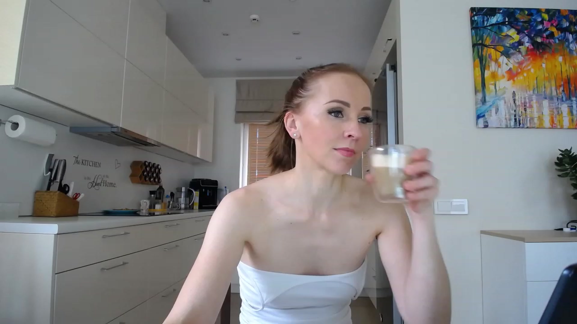 Gallery image thumbnail from EmilyTease's myfreecams stream on, 10/24/2023, 11:58 image 8 of 20