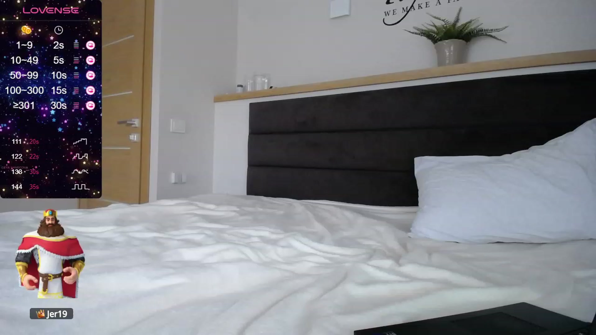 Gallery image thumbnail from EmilyTease's myfreecams stream on, 10/27/2023, 10:46 image 6 of 20