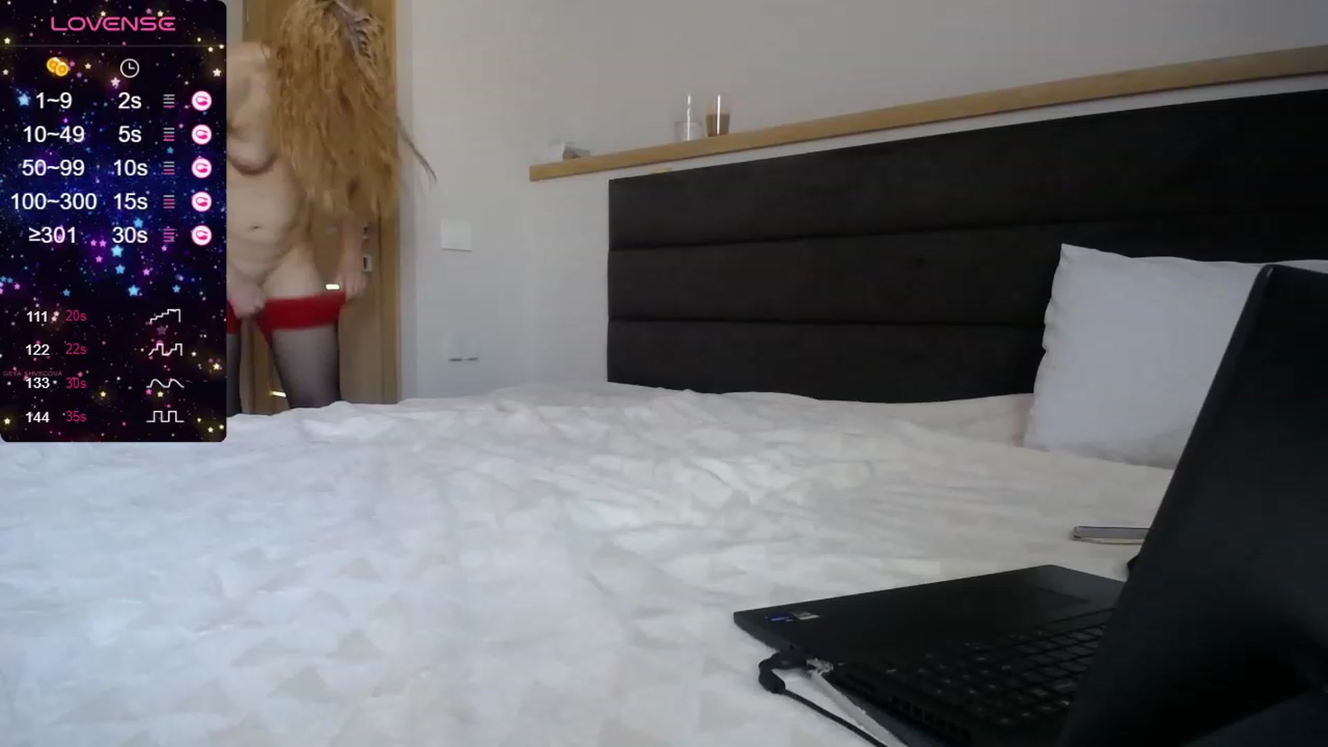 Gallery image thumbnail from EmilyTease's myfreecams stream on, 11/28/2023, 10:58 image 6 of 20